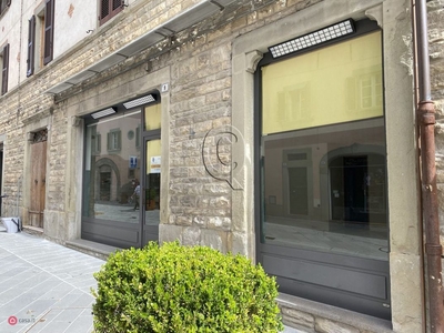 Negozio/Locale commerciale in Affitto in a Bagno di Romagna