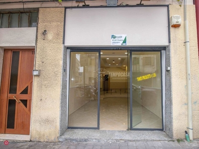 Negozio/Locale commerciale in Affitto in a Messina