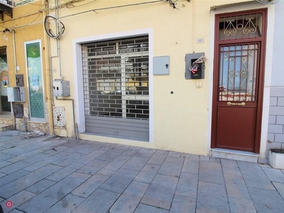 Negozio/Locale commerciale in Affitto in Corso Vittorio Emanuele 43 a Villabate