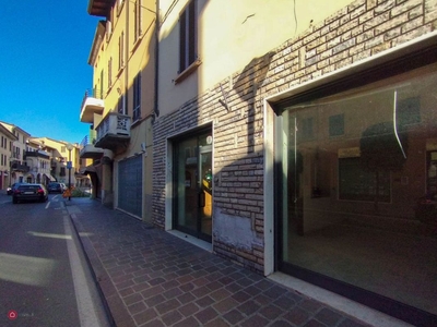 Negozio/Locale commerciale in Affitto in Via Giovanni Quarena 7 a Gavardo