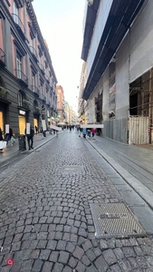 Negozio/Locale commerciale in Affitto in Via Toledo a Napoli