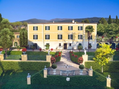 Villa di 549 mq in vendita Bosco, Umbria