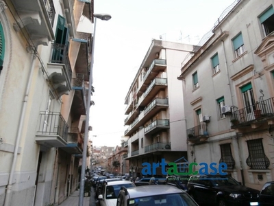 Quadrilocale in Via Todaro, Messina, 2 bagni, 141 m², piano rialzato