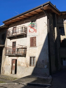 Rustico in Vittorio Alfieri, Serina, 8 locali, 2 bagni, 195 m²