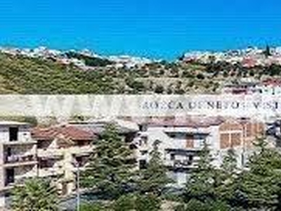 Terreno edificabile residenziale in vendita a Rocca Di Neto