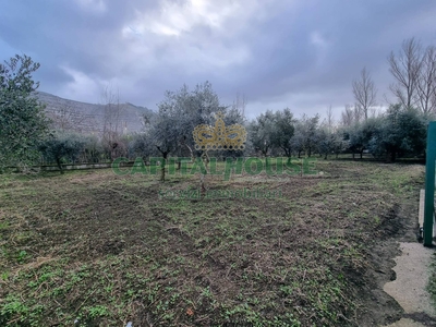 Terreno in vendita a Maddaloni