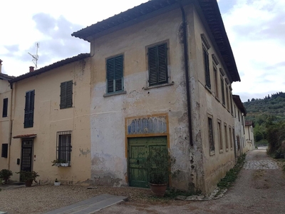 Via Molino di Villamagna Villamagna - Le Case San Romolo 18 vani 650mq