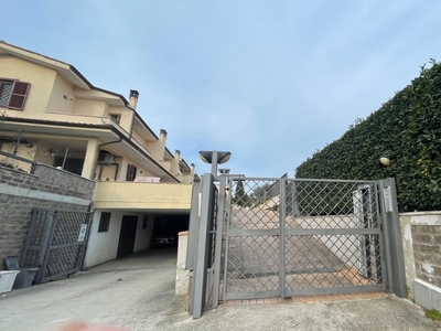 Villa a schiera in vendita a Rignano Flaminio