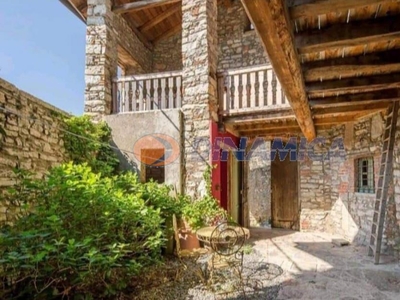 villa in vendita a Caprino Bergamasco