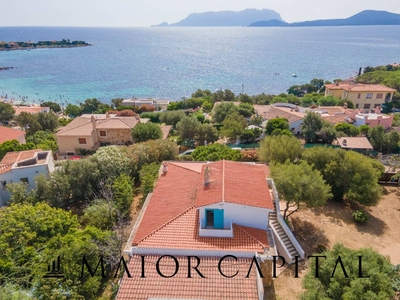 Villa in vendita a Olbia