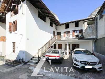 Villa in vendita a Rovere' Della Luna