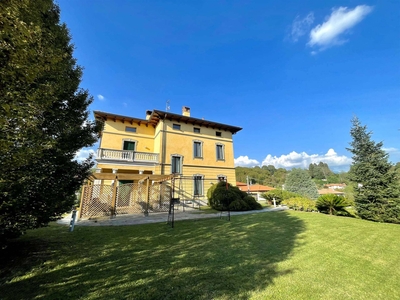 Villa in Vittorio Veneto 9 a Calco