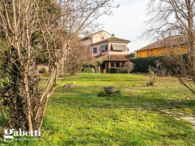 villa indipendente in vendita a Truccazzano