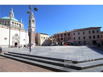 Affitto Negozio Vicolo dellAssunta, 2, Busto Arsizio