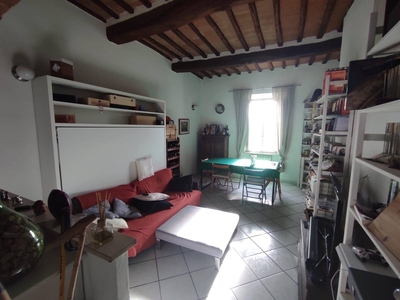 Appartamento in vendita a Siena Stellino