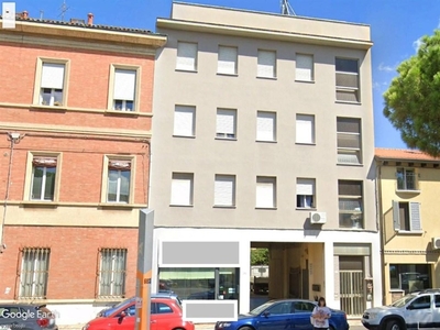 Appartamento in Via maggiore, Ravenna, 7 locali, 2 bagni, 121 m²