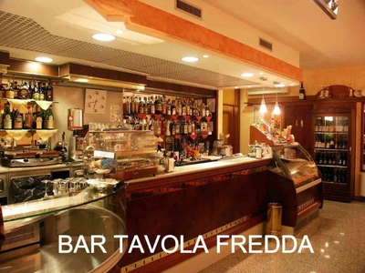 Bar in vendita a Bresso via Vittorio Veneto