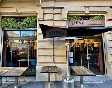 Bar in vendita a Milano via Ugo Bassi, 24