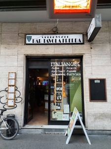 Bar in vendita a Milano viale Monza, 147