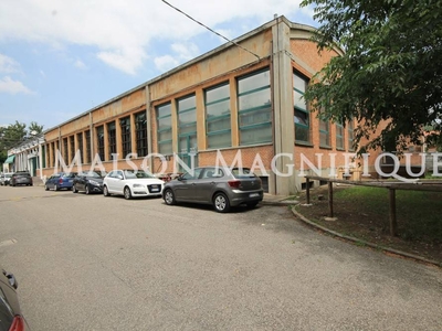 Capannone Industriale in vendita a Ferrara via Caldirolo, 84