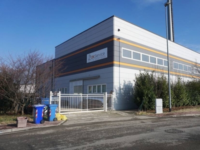 Capannone Industriale in vendita a Parma via strasburgo,57