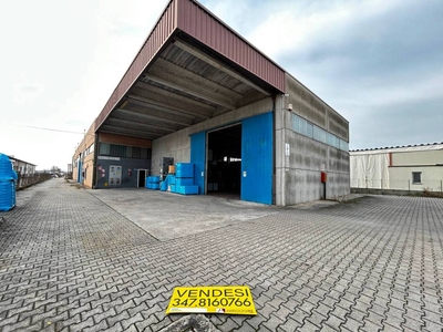 Capannone Industriale in vendita a Portomaggiore via Donatori di Sangue, 39