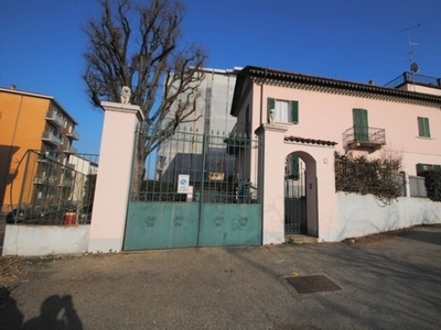 Casa indipendente in Via Villa Jemoli 2, Pavia, 5 locali, 2 bagni