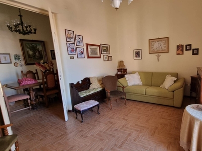 Casa semi indipendente in vendita a Catania Picanello