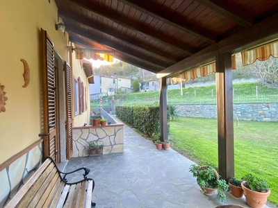 Casa semi indipendente in vendita a Fivizzano Massa Carrara Soliera