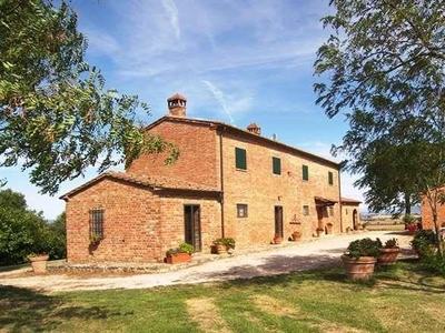 Incantevole Villa Rustica in Vendita a Cortona con Vista Panoramica - Ideale Casa Vacanza in Toscana