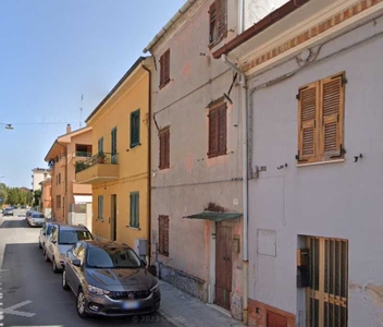 edificio-stabile-palazzo in Vendita ad Falconara Marittima - 21757 Euro