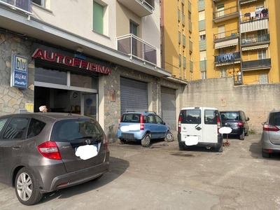 Negozio in vendita a Casalecchio di Reno