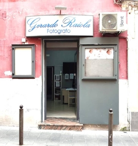 Negozio in vendita a Torre del Greco via Cappuccini, 31