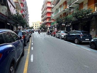 Pasticceria in vendita a Portici via Leonardo da Vinci