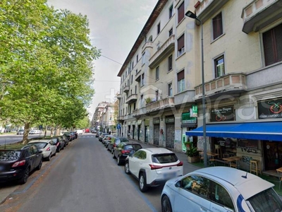Pizza al taglio/Fast Food/Kebab in vendita a Milano via Sandro Botticelli, 2
