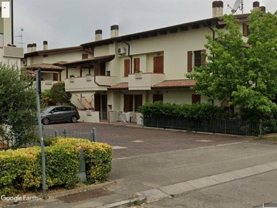 Quadrilocale in Via pinta, Ravenna, 1 bagno, con box, 72 m², 1° piano