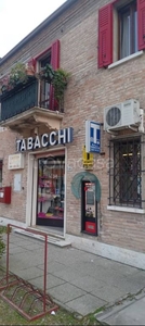 Tabaccheria in in vendita da privato a Tresignana viale Roma, 19