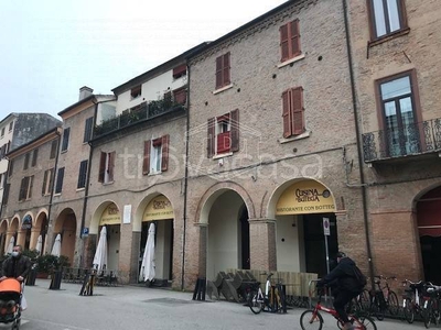 Ufficio in vendita a Ferrara corso Porta Reno