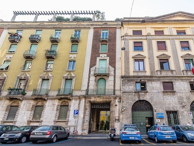 Ufficio in vendita a Milano via Alvise Cadamosto, 6