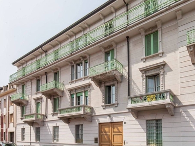 Ufficio in vendita a Milano via Fra Giovanni Pantaleo