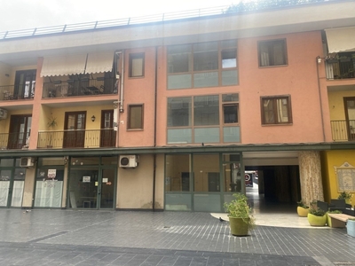 Ufficio in vendita ad Avellino avellino Vittorio Emanuele,0