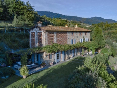 Villa Marlia 10