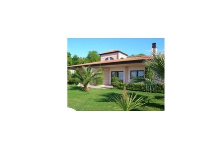 Villa in vendita a Vibo Valentia, Via Gallizzi 20