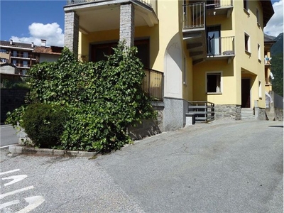 Appartamento in Via Maglioggio, 1, Crodo (VB)