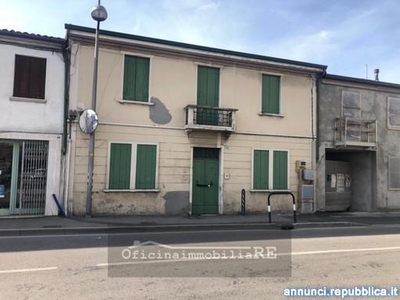 PIOVE DI SACCO, zona centrale, porzione