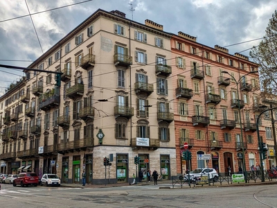 Appartamento in vendita a Torino - Zona: Centro