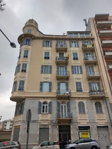 Appartamento in Vendita in Corso Vittorio Veneto 2 a Savona
