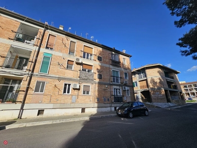 Appartamento in Vendita in Largo Giacomo Leopardi a Matera