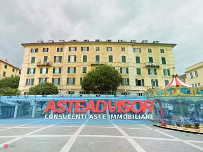 Appartamento in Vendita in Piazza Sisto IV 1 a Savona