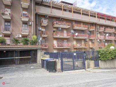 Appartamento in Vendita in Salita Villa Contino 6 a Messina